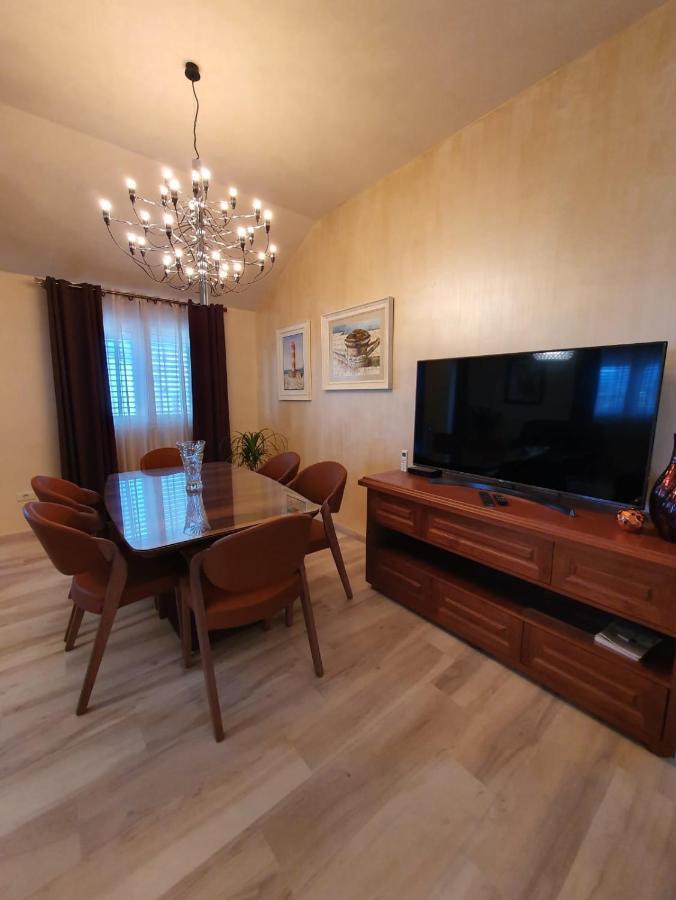 Tip-top Апартаменты *
